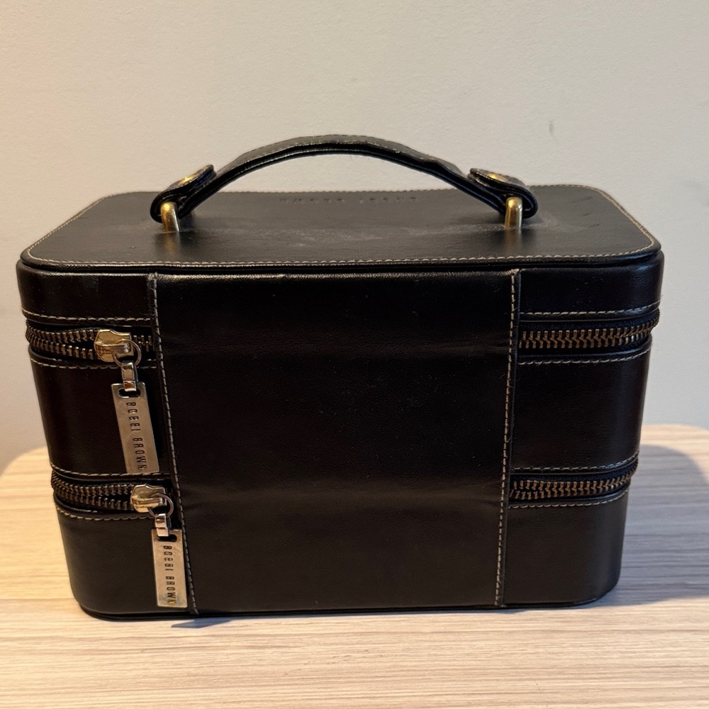 VINTAGE Bobbi Brown Black Toiletry Bag with Gold Accents - Picture 6 of 6